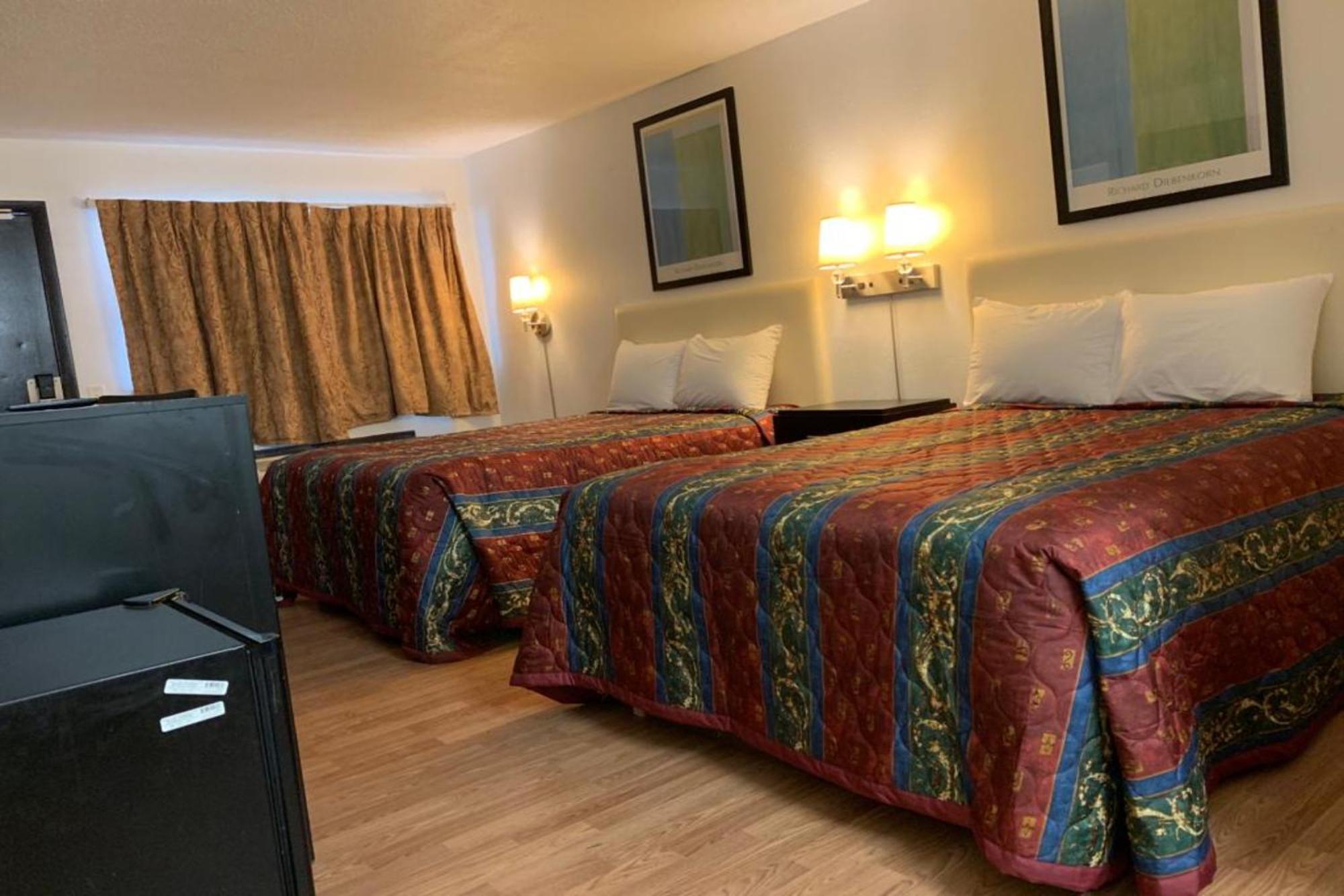 Economy Inn Of Холланд Экстерьер фото